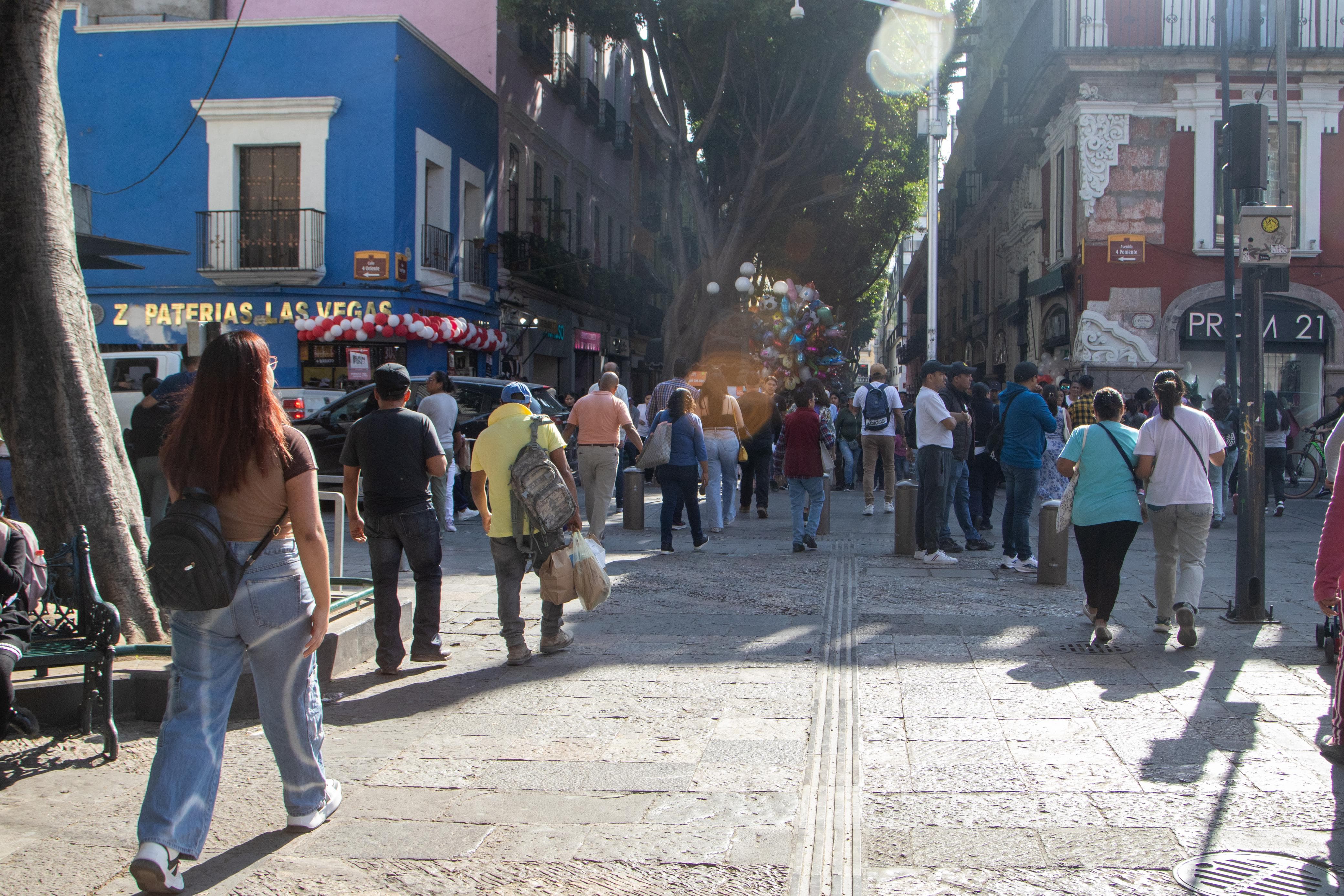 Cumple comercio popular: calles del Centro Histórico libres durante sábado y domingo en el Buen Fin